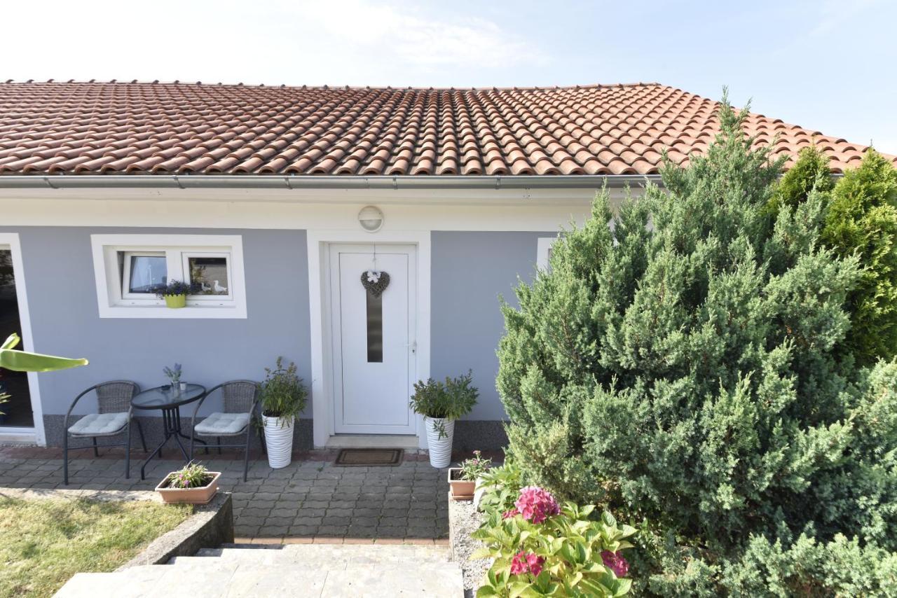 Ferienwohnung Lea Kastav Exterior foto